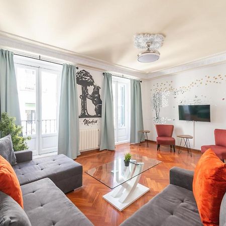 Vip Letras, By Monaro Apartment Мадрид Екстериор снимка
