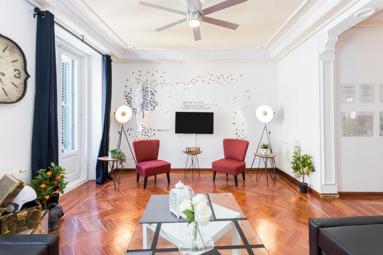 Vip Letras, By Monaro Apartment Мадрид Екстериор снимка
