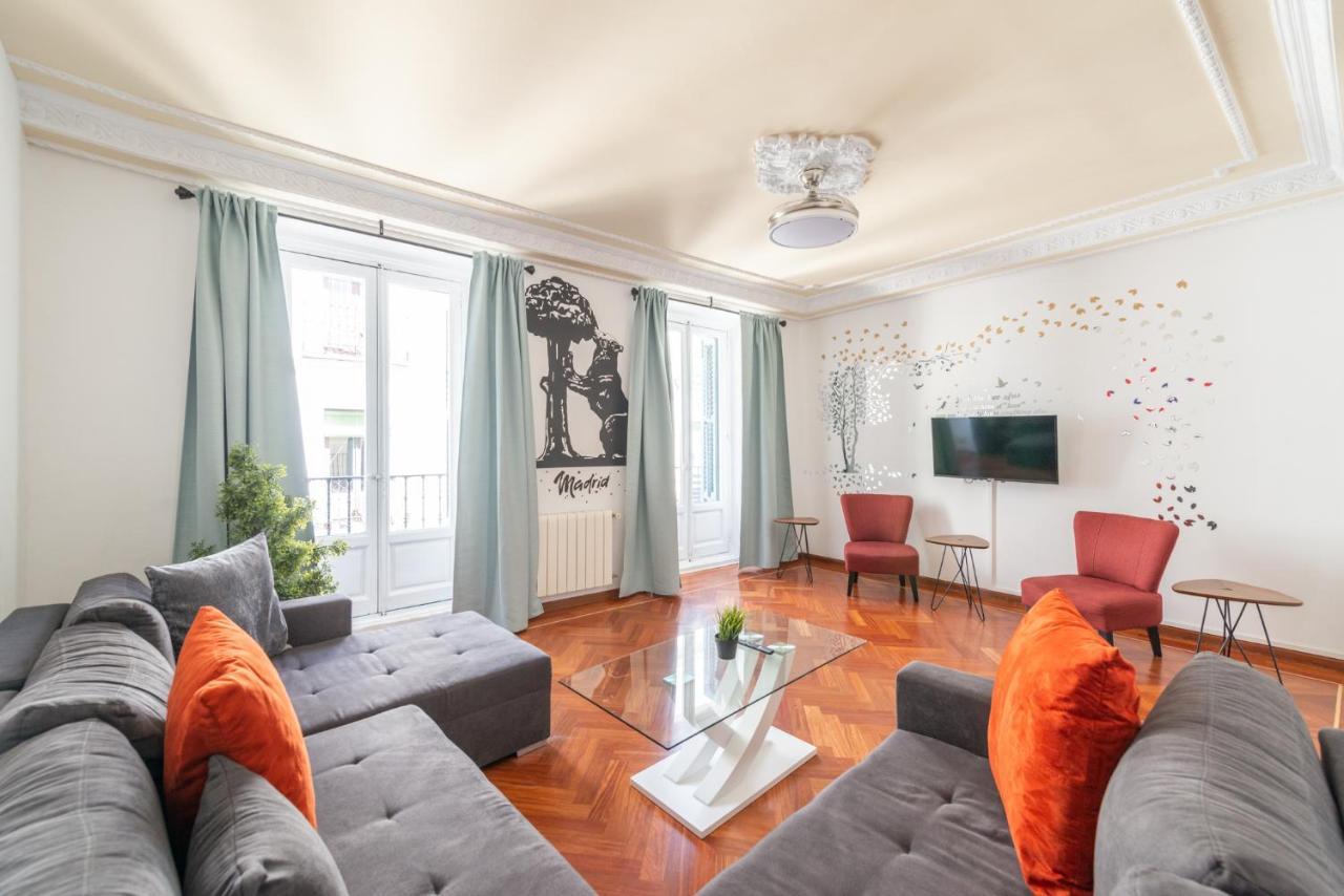Vip Letras, By Monaro Apartment Мадрид Екстериор снимка