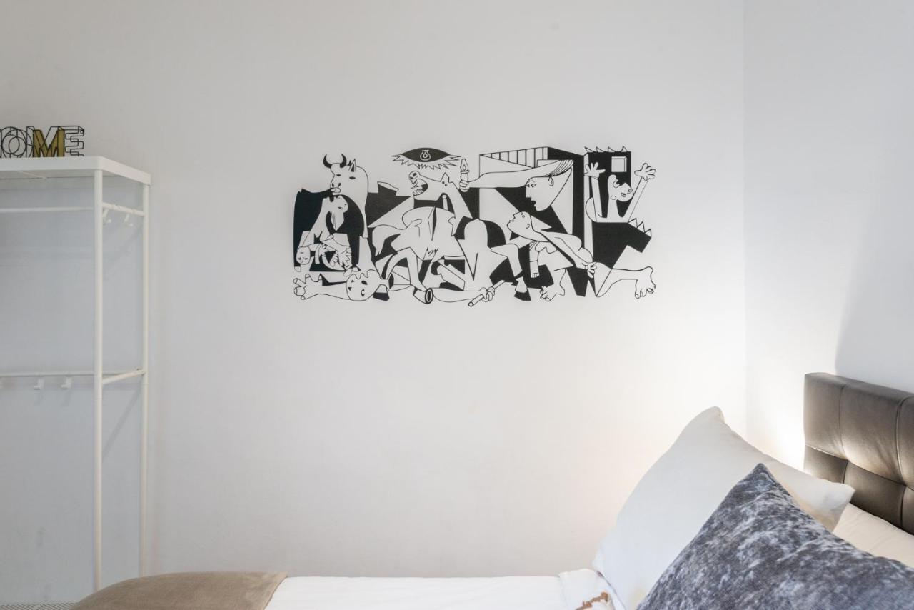 Vip Letras, By Monaro Apartment Мадрид Екстериор снимка